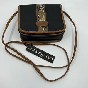Authentic Leonard Paris N.C. 19294 sling Bag crossbody bag Made in Italy